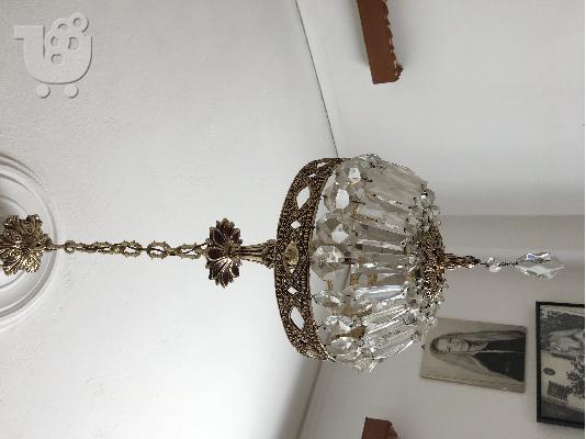 3 Φωτιστικά - αντίκες από πορσελάνη με μπρούτζινο σκελετό...